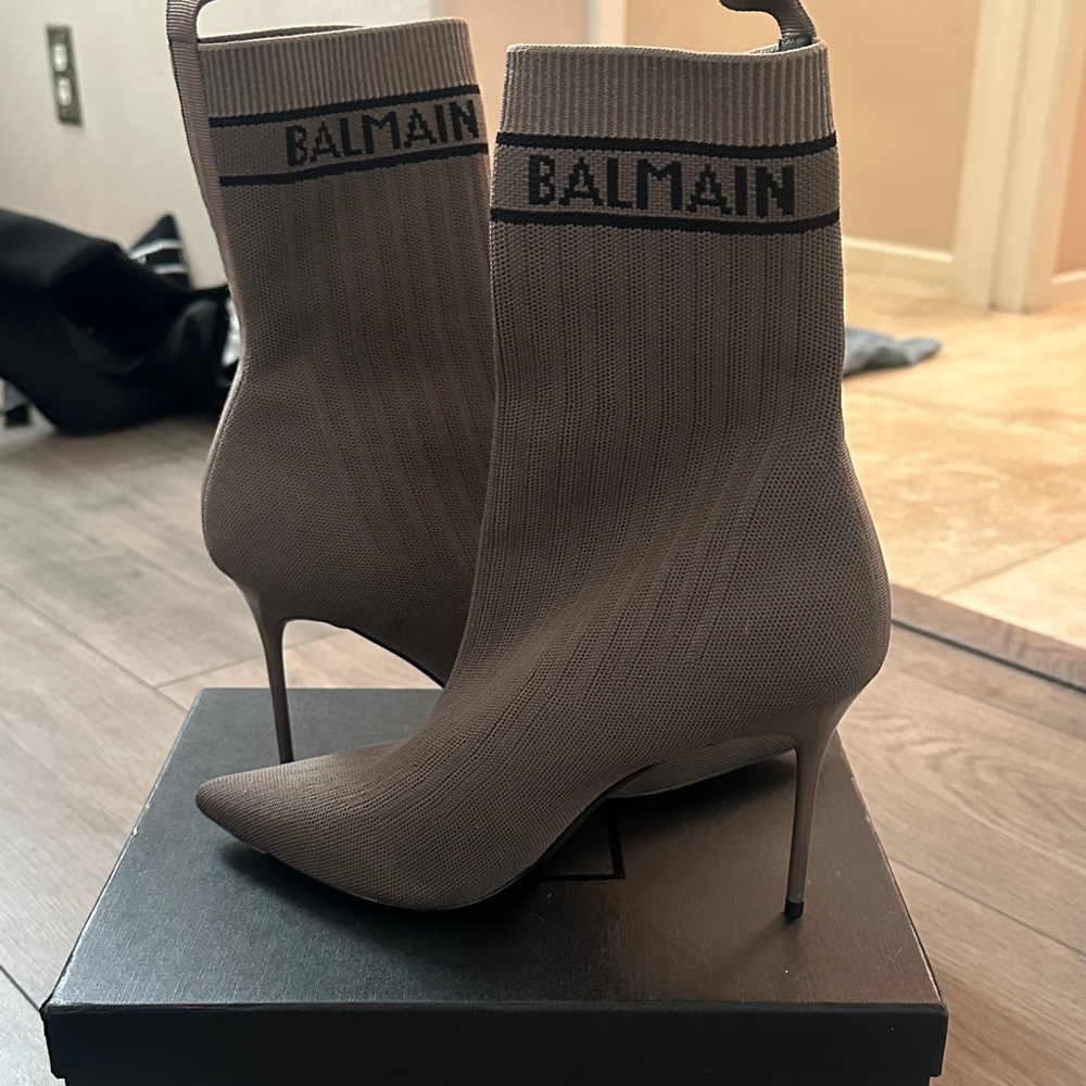 Balmain Skye Knit Sock Boots - Picture 2 of 6